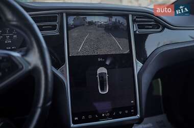 Внедорожник / Кроссовер Tesla Model X 2017 в 