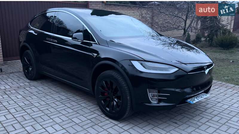 Позашляховик / Кросовер Tesla Model X 2018 в Хмельницькому