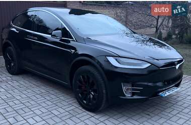Внедорожник / Кроссовер Tesla Model X 2018 в 