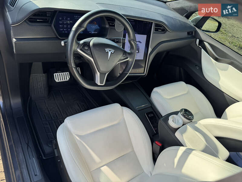 Внедорожник / Кроссовер Tesla Model X 2020 в Одессе