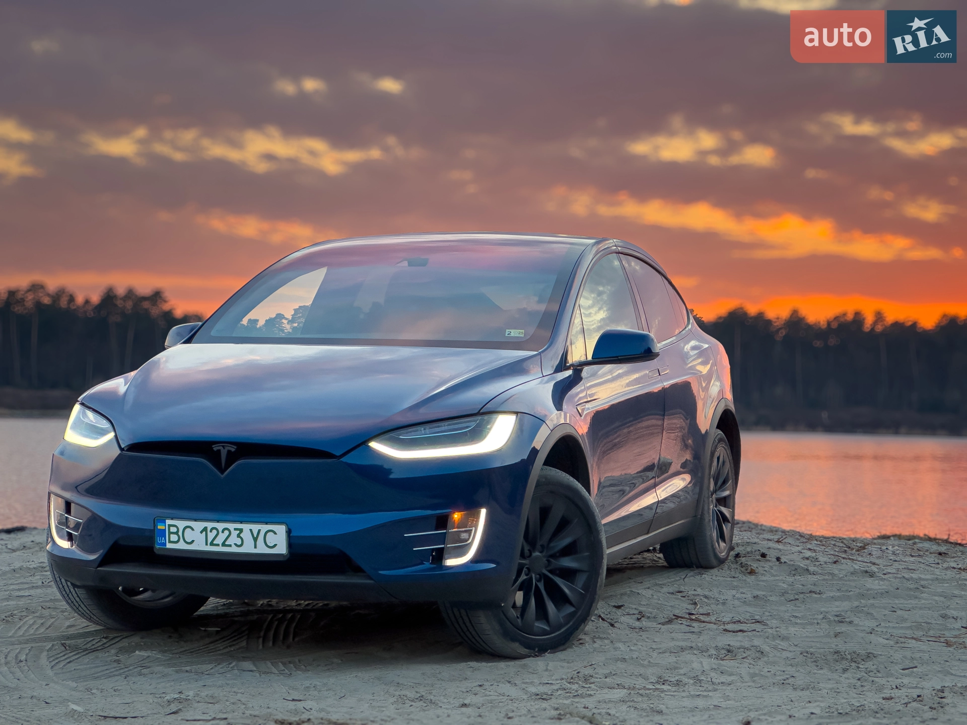 2016 Tesla Model X - мініатюра 3