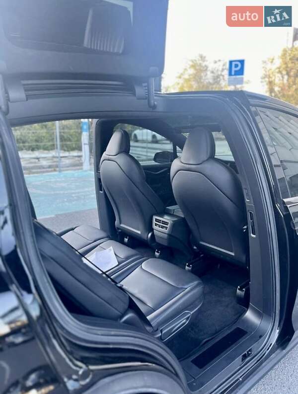 Позашляховик / Кросовер Tesla Model X 2020 в Одесі
