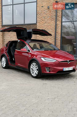 Позашляховик / Кросовер Tesla Model X 2016 в 