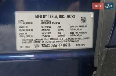 Внедорожник / Кроссовер Tesla Model X 2023 в Киеве