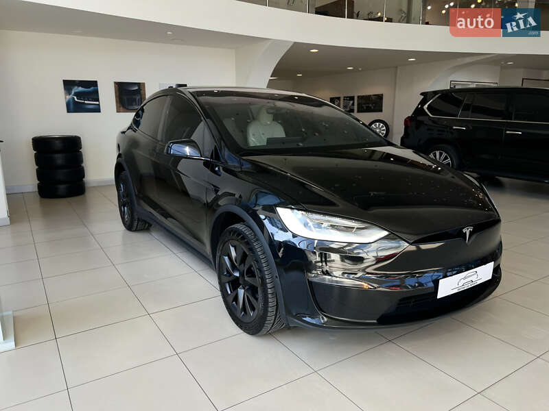 Позашляховик / Кросовер Tesla Model X 2022 в 