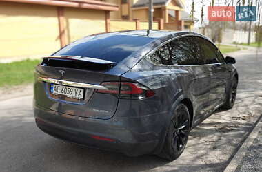 Внедорожник / Кроссовер Tesla Model X 2020 в 