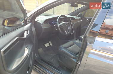 Внедорожник / Кроссовер Tesla Model X 2020 в 