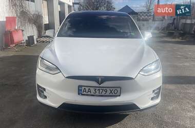 Внедорожник / Кроссовер Tesla Model X 2016 в 