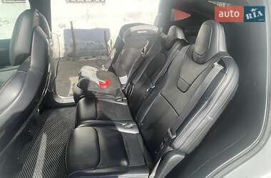 Внедорожник / Кроссовер Tesla Model X 2016 в 