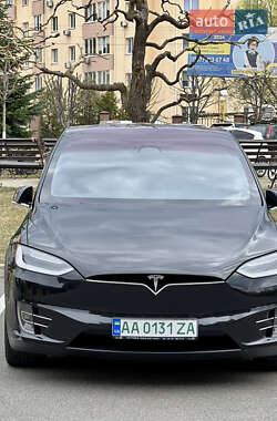Внедорожник / Кроссовер Tesla Model X 2018 в 