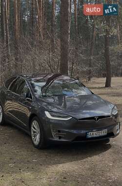 Внедорожник / Кроссовер Tesla Model X 2020 в 