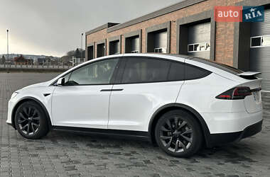Tesla Model X 2022