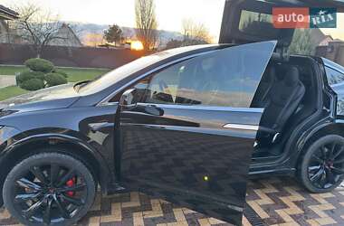 Внедорожник / Кроссовер Tesla Model X 2017 в 
