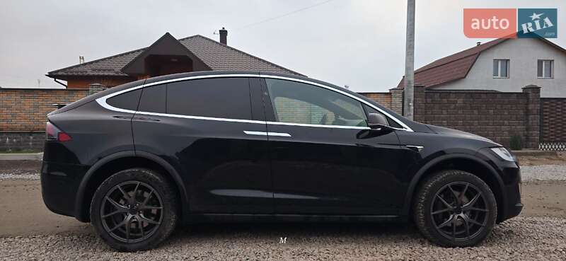 Позашляховик / Кросовер Tesla Model X 2017 в Житомирі фото 9 Позашляховик / Кросовер Tesla Model X 2017 в Житомирі