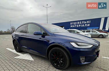 Позашляховик / Кросовер Tesla Model X 2020 в 