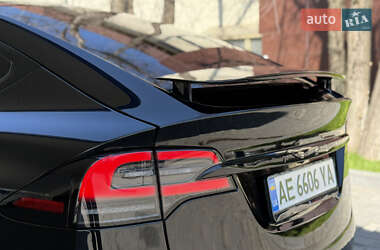 Внедорожник / Кроссовер Tesla Model X 2023 в 
