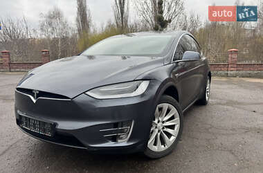 Внедорожник / Кроссовер Tesla Model X 2018 в Ровно