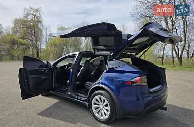 Внедорожник / Кроссовер Tesla Model X 2018 в 