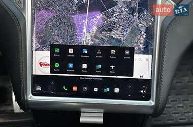 Внедорожник / Кроссовер Tesla Model X 2016 в 