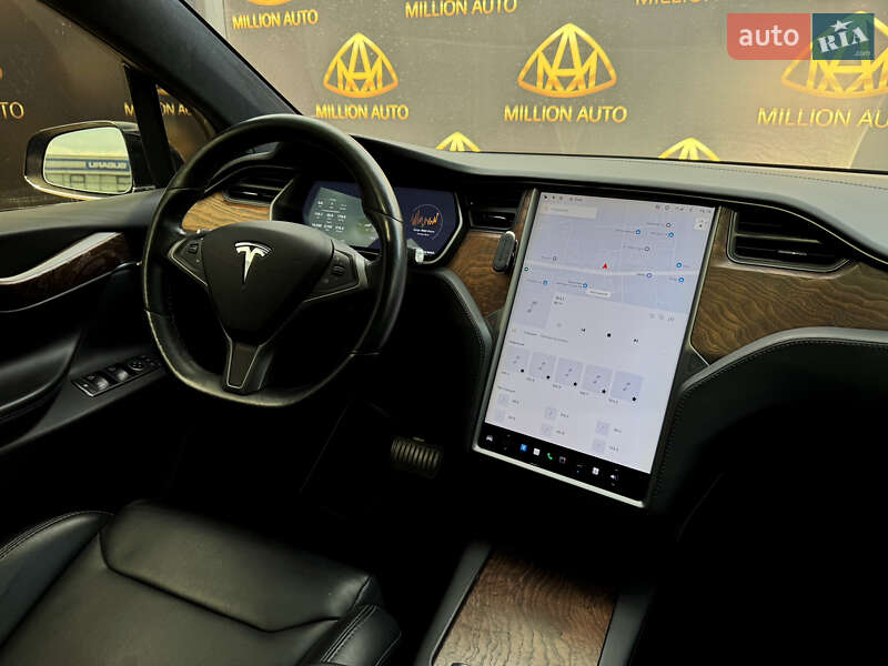Внедорожник / Кроссовер Tesla Model X 2018 в Киеве