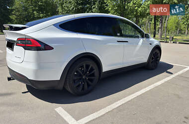 Внедорожник / Кроссовер Tesla Model X 2019 в 