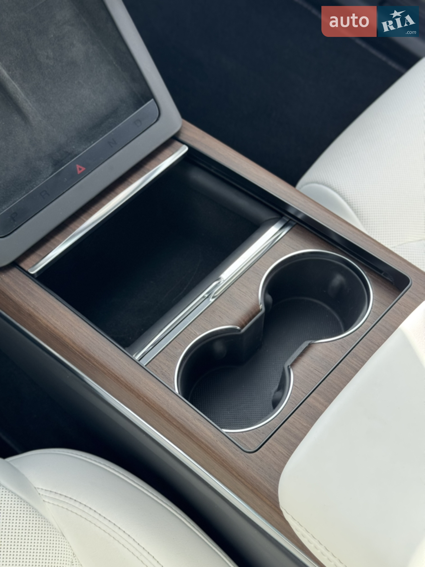 2023 Tesla Model X - мініатюра 17