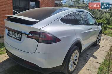 Позашляховик / Кросовер Tesla Model X 2020 в 