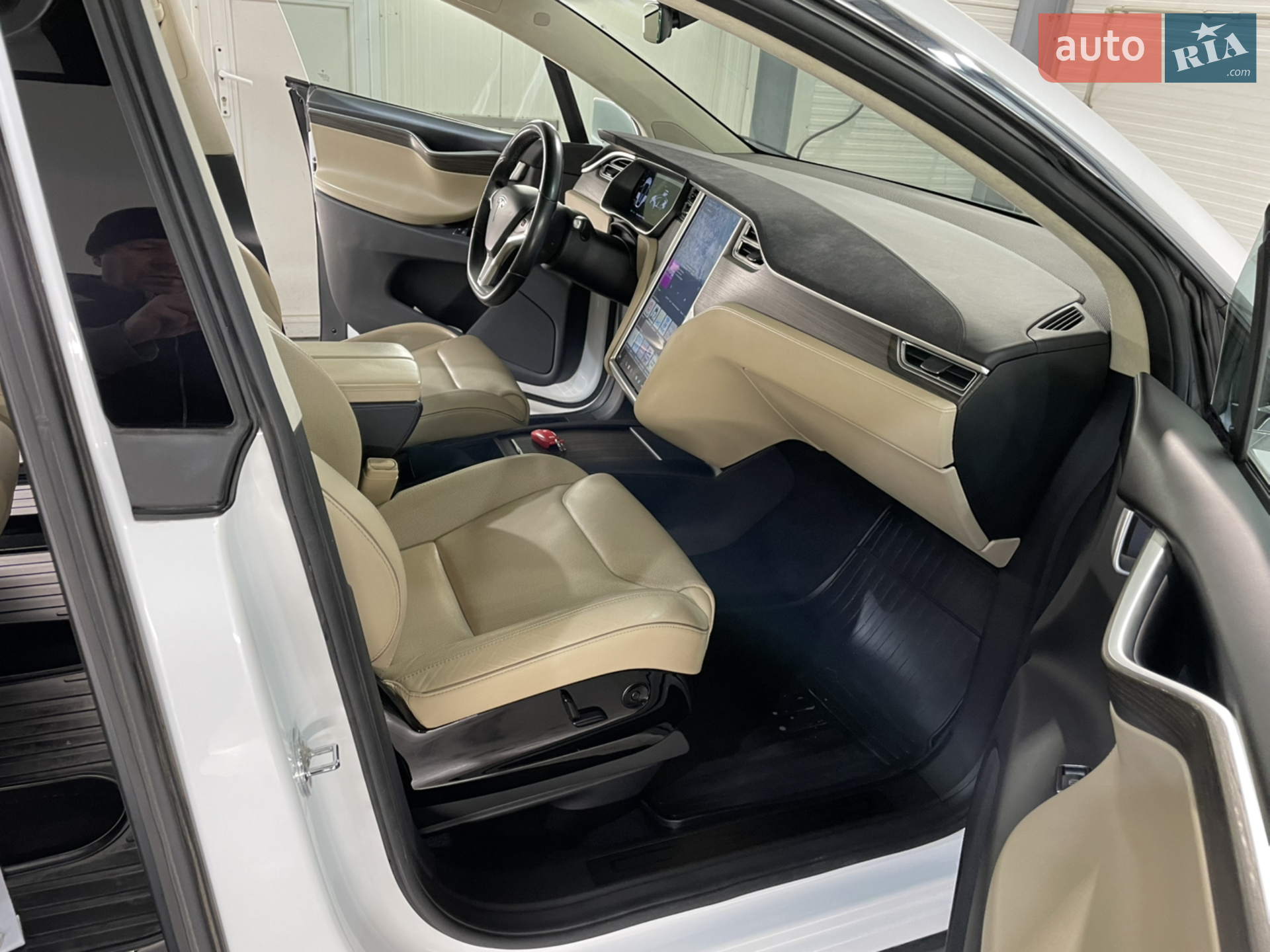 2016 Tesla Model X - мініатюра 35