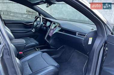 Внедорожник / Кроссовер Tesla Model X 2017 в 