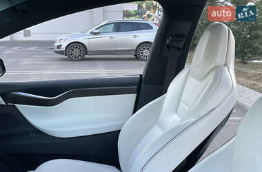 Внедорожник / Кроссовер Tesla Model X 2016 в 