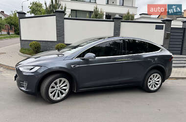 Внедорожник / Кроссовер Tesla Model X 2018 в 