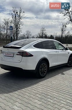 Внедорожник / Кроссовер Tesla Model X 2018 в 