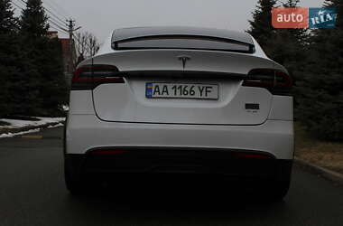 Позашляховик / Кросовер Tesla Model X 2022 в 