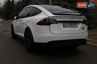 Позашляховик / Кросовер Tesla Model X 2022 в 