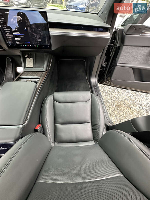 Внедорожник / Кроссовер Tesla Model X 2022 в Ивано-Франковске