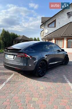 Внедорожник / Кроссовер Tesla Model X 2016 в 