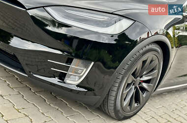 Внедорожник / Кроссовер Tesla Model X 2016 в 