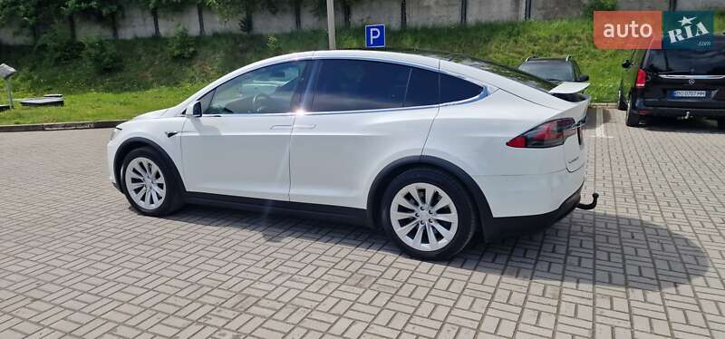 Внедорожник / Кроссовер Tesla Model X 2018 в Тернополе