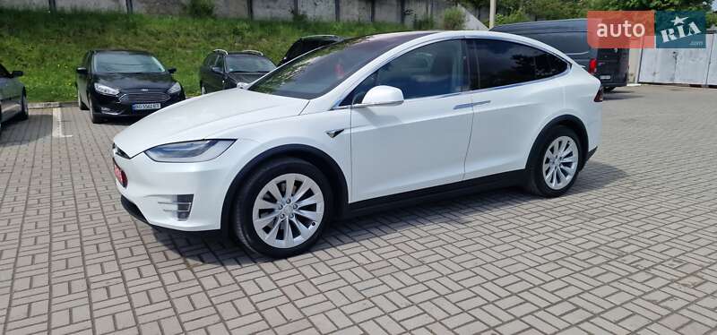 Внедорожник / Кроссовер Tesla Model X 2018 в Тернополе