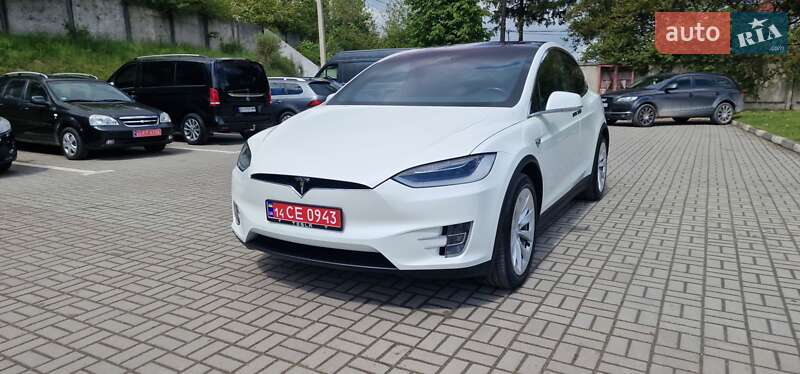Внедорожник / Кроссовер Tesla Model X 2018 в Тернополе