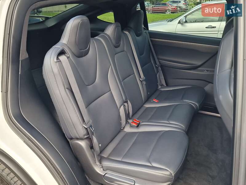 Внедорожник / Кроссовер Tesla Model X 2018 в Тернополе