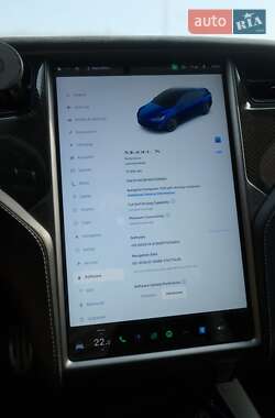 Внедорожник / Кроссовер Tesla Model X 2019 в 