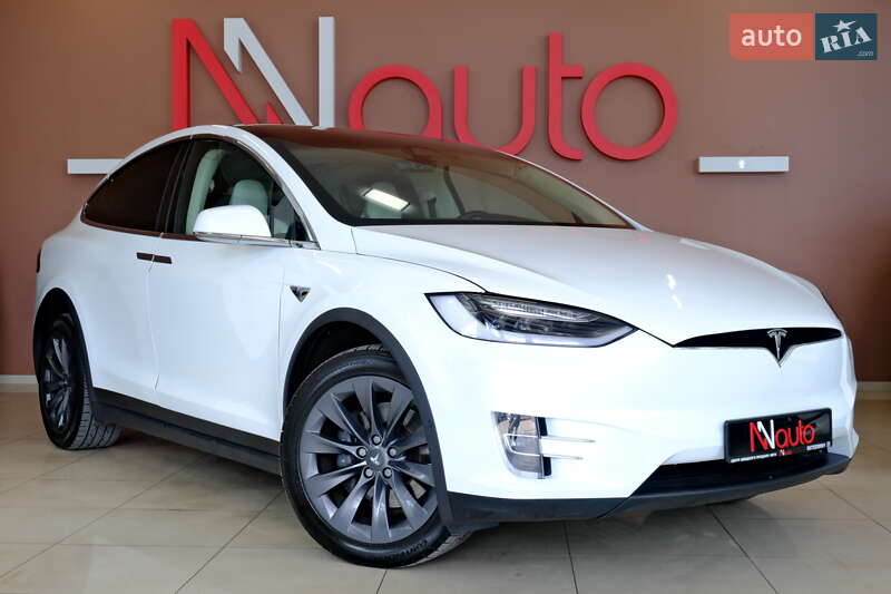 Позашляховик / Кросовер Tesla Model X 2018 в Одесі