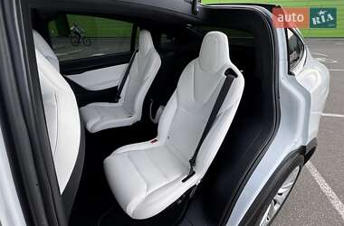 Позашляховик / Кросовер Tesla Model X 2019 в 