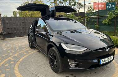 Внедорожник / Кроссовер Tesla Model X 2018 в 