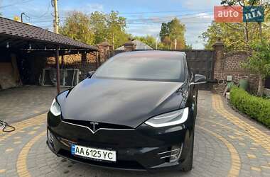 Внедорожник / Кроссовер Tesla Model X 2018 в 