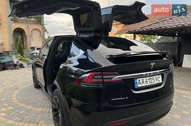 Внедорожник / Кроссовер Tesla Model X 2018 в 