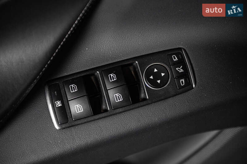 Внедорожник / Кроссовер Tesla Model X 2018 в Одессе фото 19 Внедорожник / Кроссовер Tesla Model X 2018 в Одессе