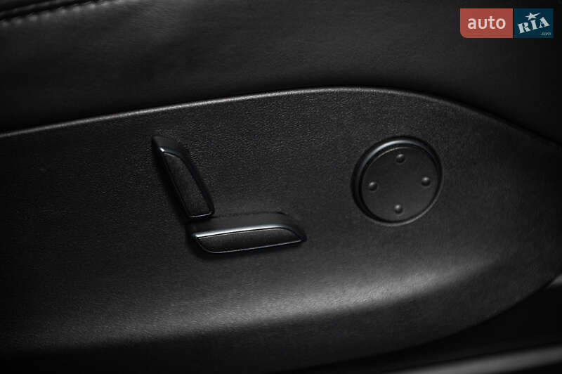 Внедорожник / Кроссовер Tesla Model X 2018 в Одессе фото 34 Внедорожник / Кроссовер Tesla Model X 2018 в Одессе