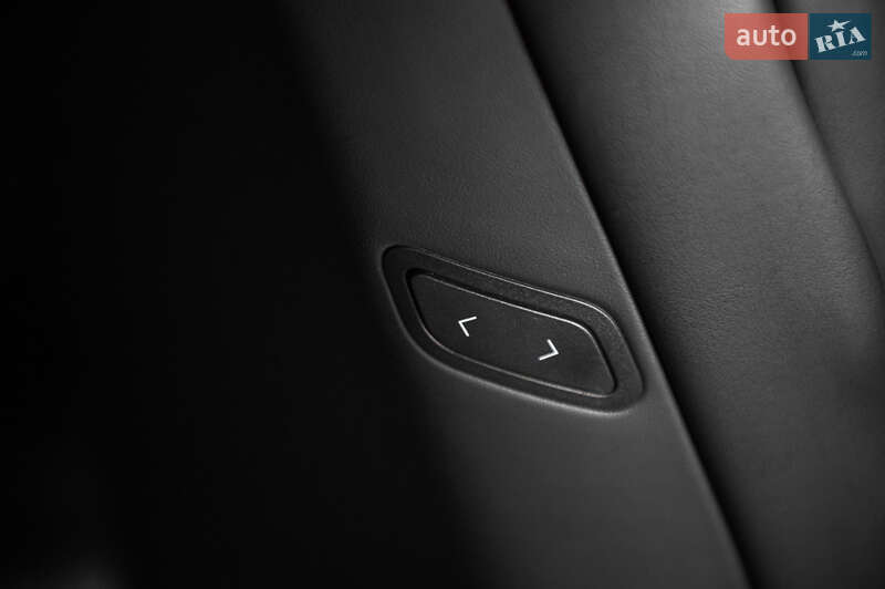 Внедорожник / Кроссовер Tesla Model X 2018 в Одессе фото 55 Внедорожник / Кроссовер Tesla Model X 2018 в Одессе